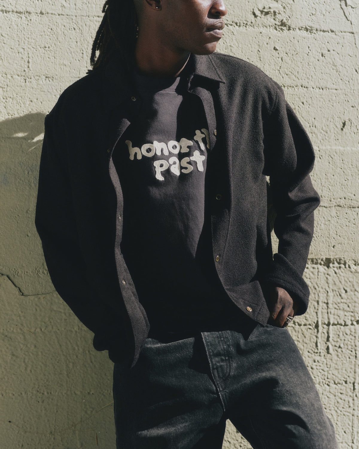 Honor The Past Tee - Black