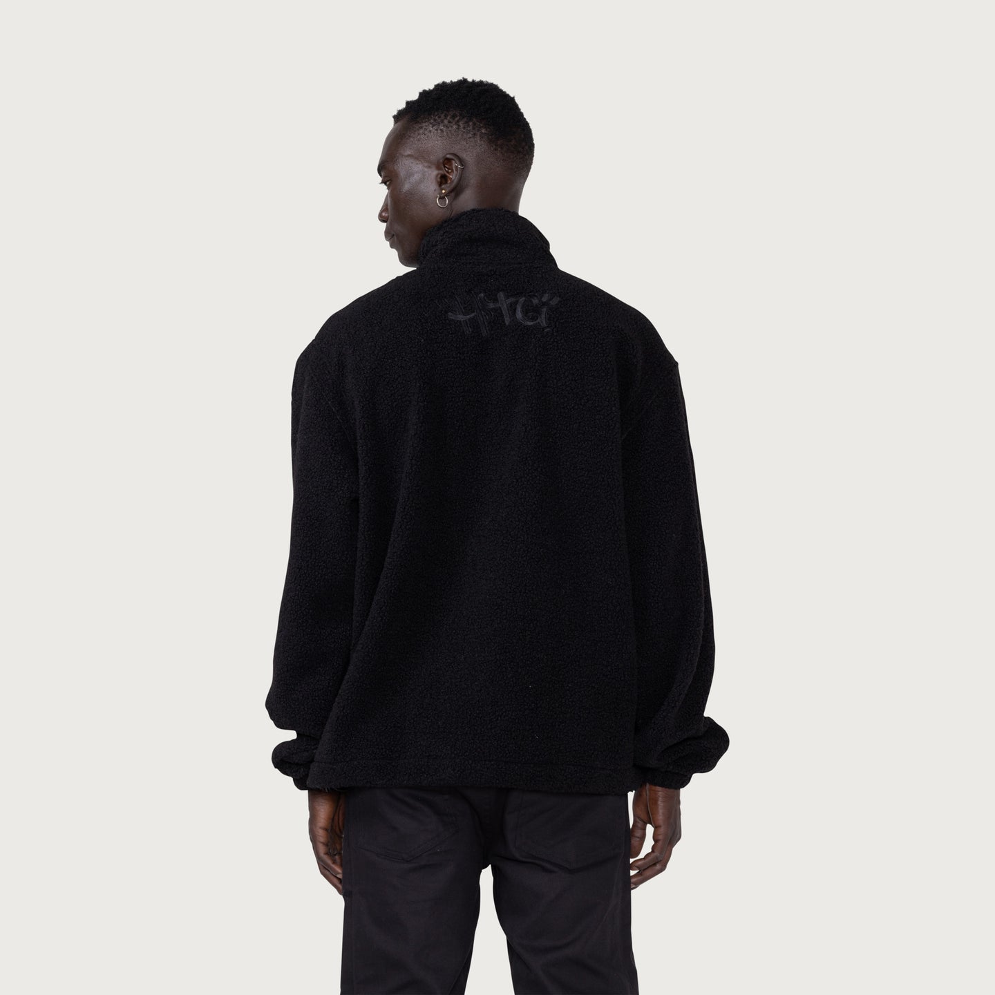 Script Sherpa Pullover - Black