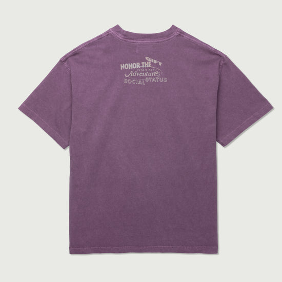 Globe T-Shirt-Berry