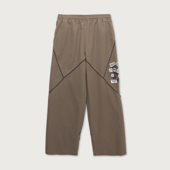 Growth Track Pant - Pebble