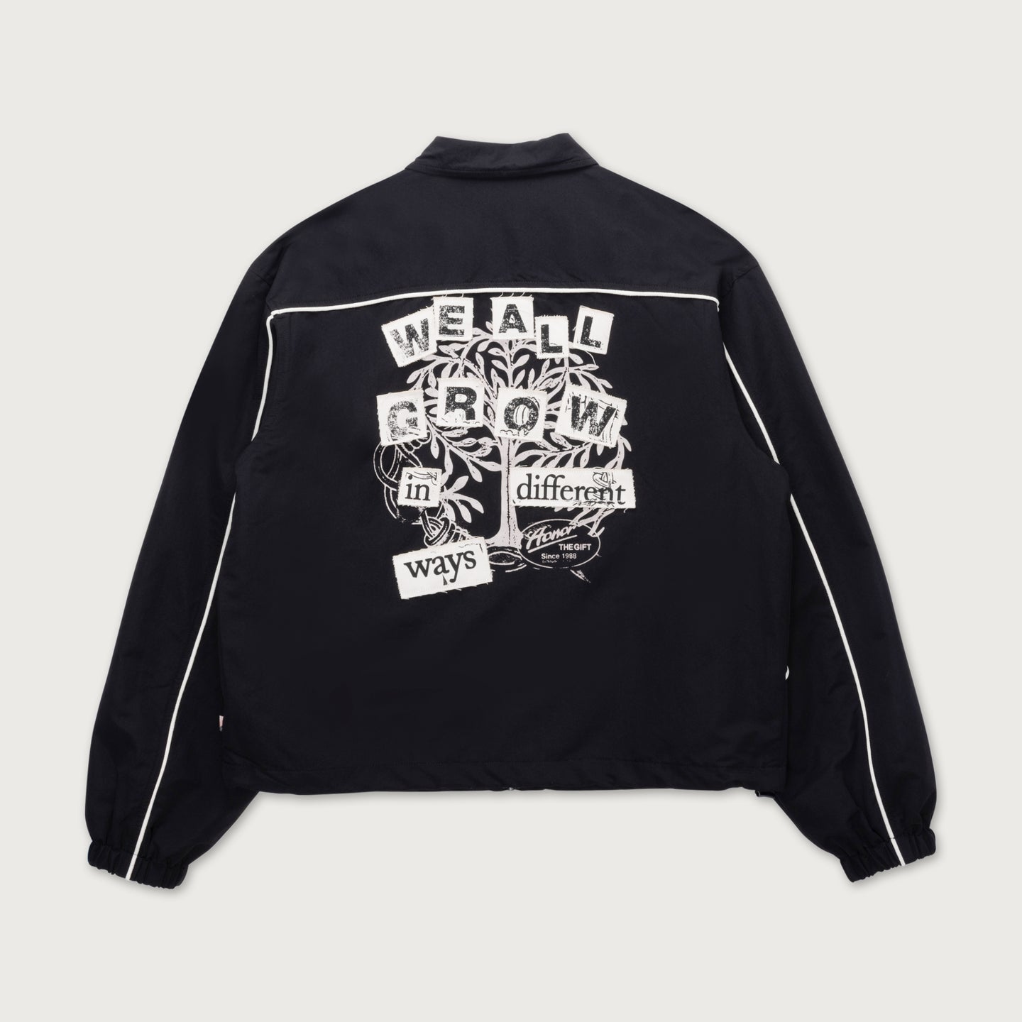 Growth Track Jacket - Black
