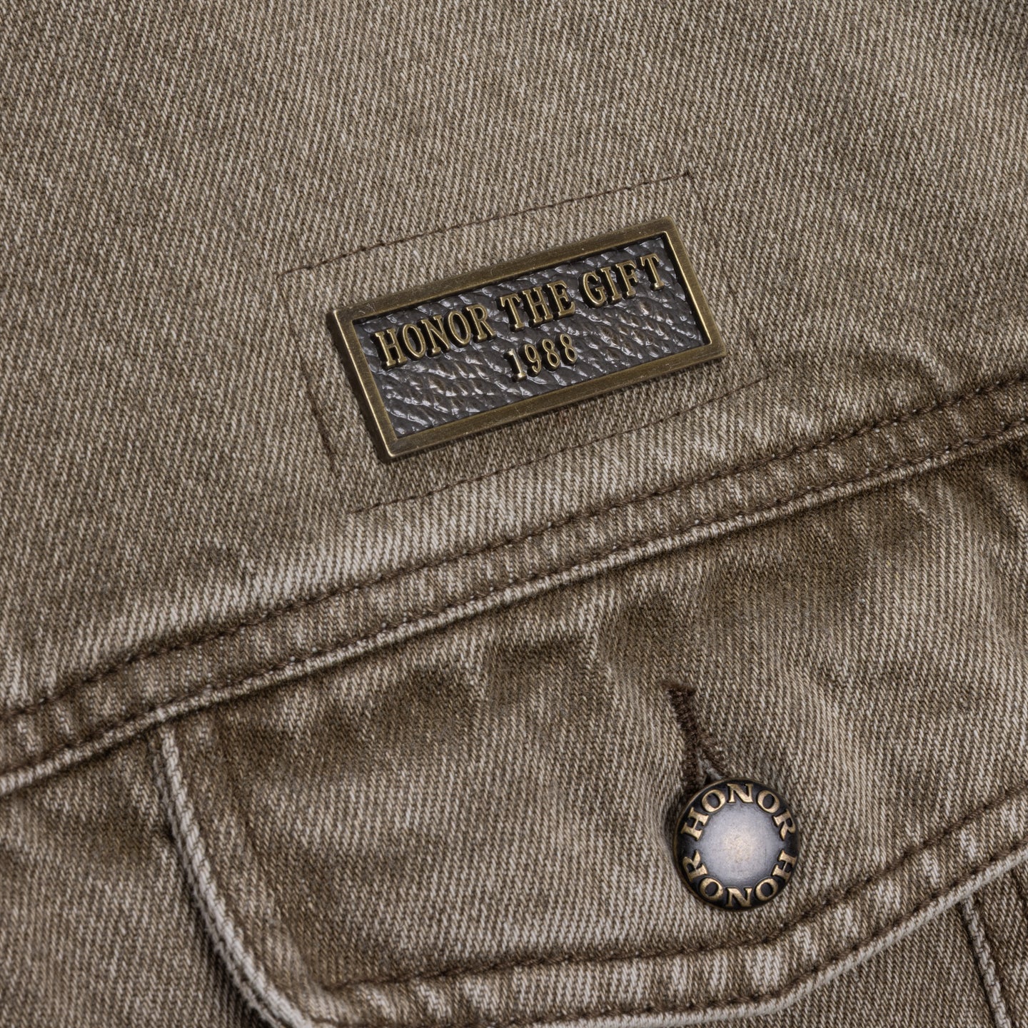 Washed Twill Trucker - Taupe
