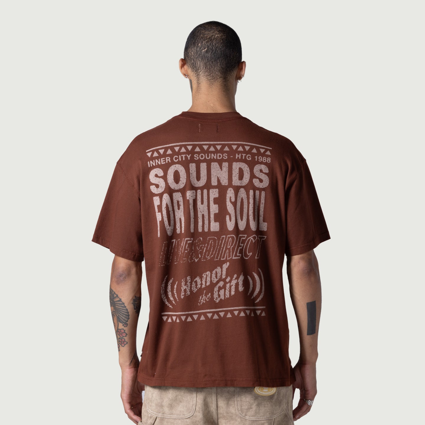 Live And Direct Tee - Brown