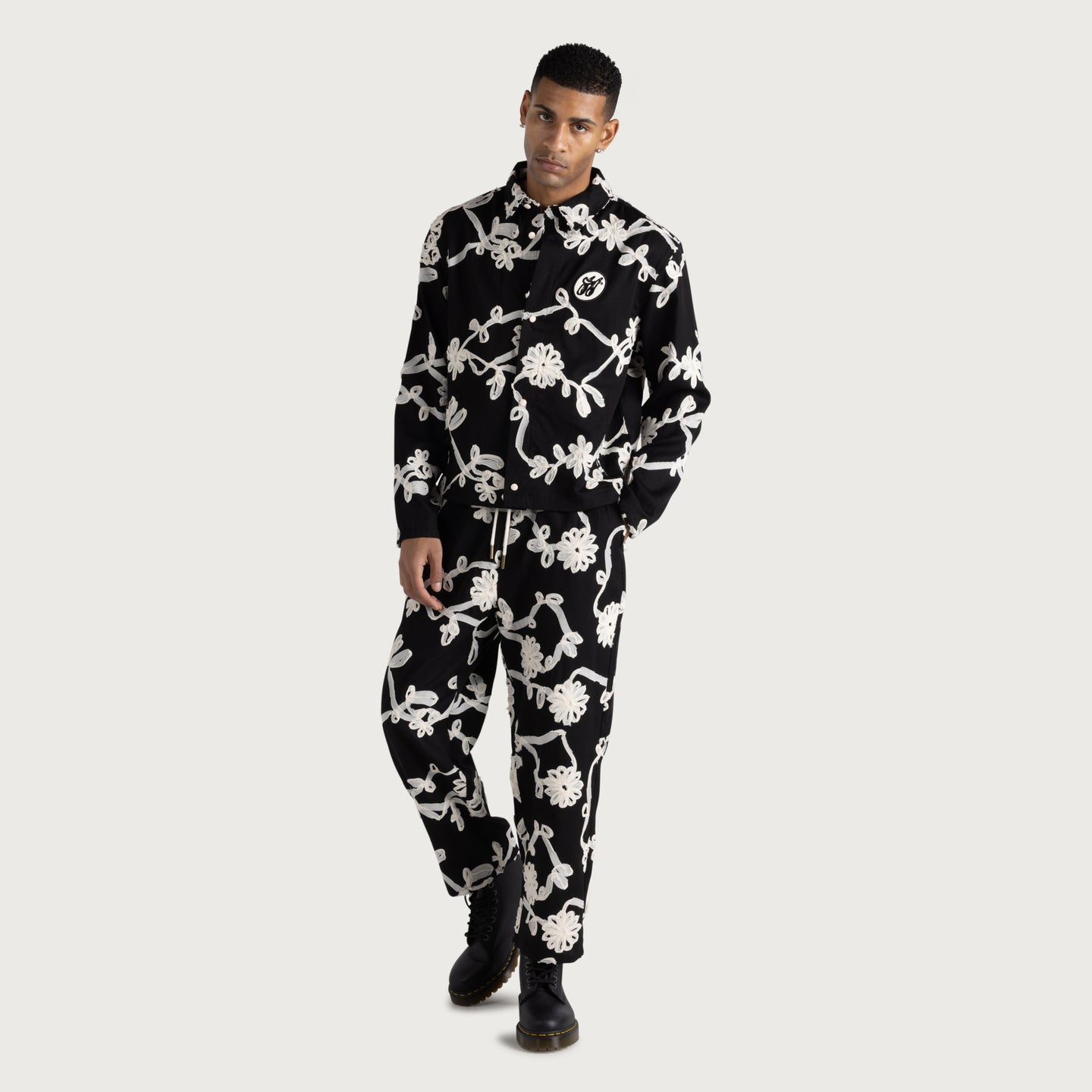 Floral Ribbon Ankle Pant - Black