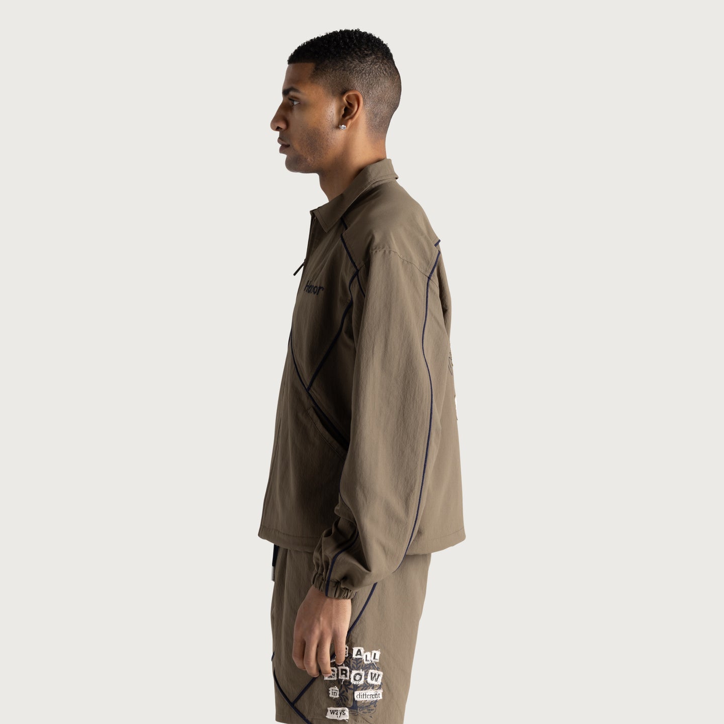 Growth Track Jacket - Pebble