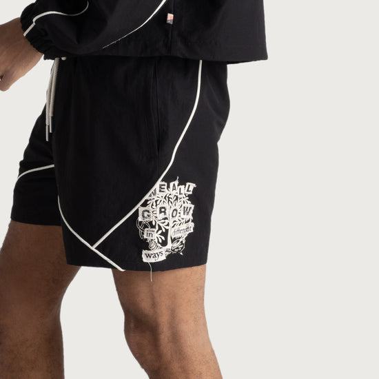 Growth Track Short - Black