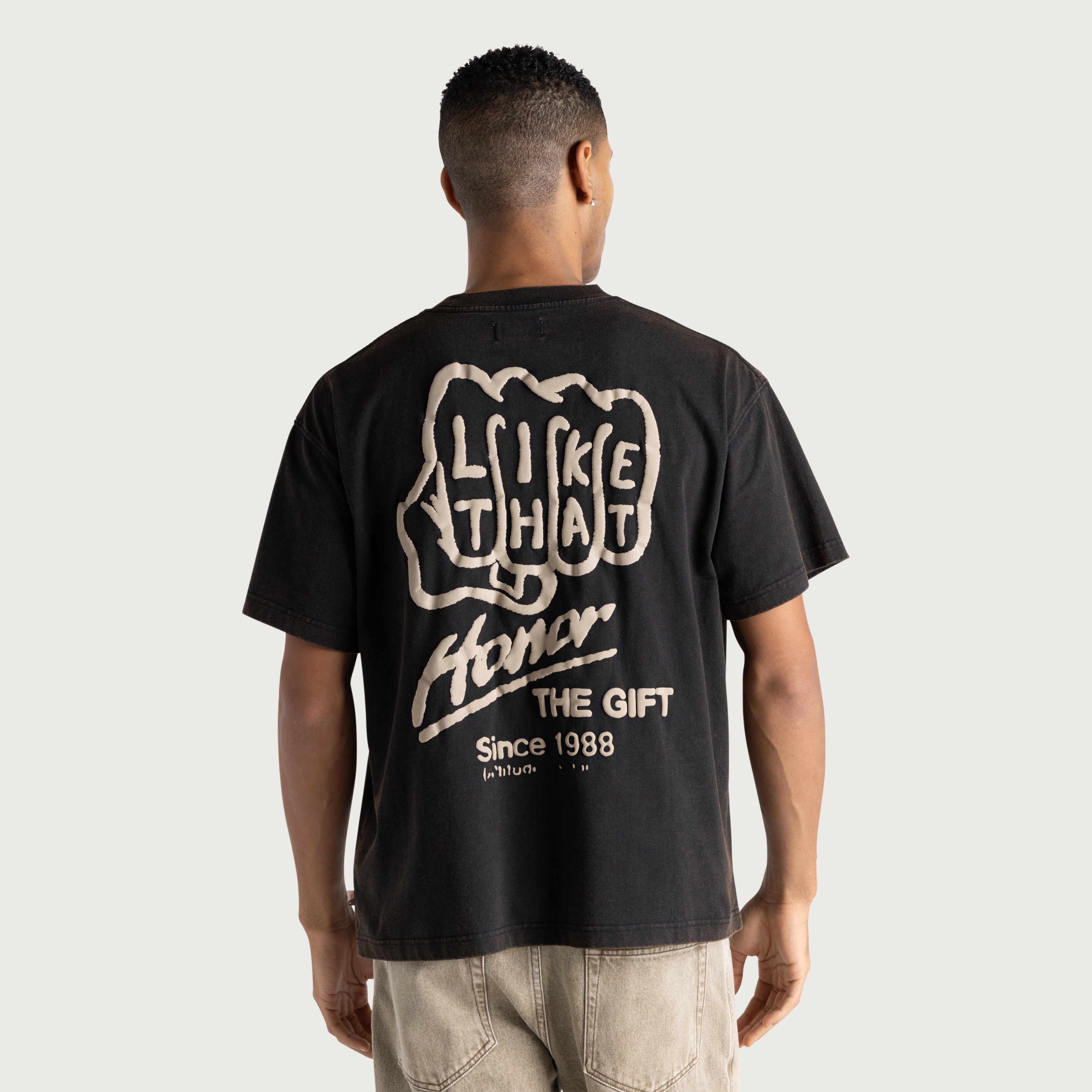 Like That Tee - Black – Honor The Gift