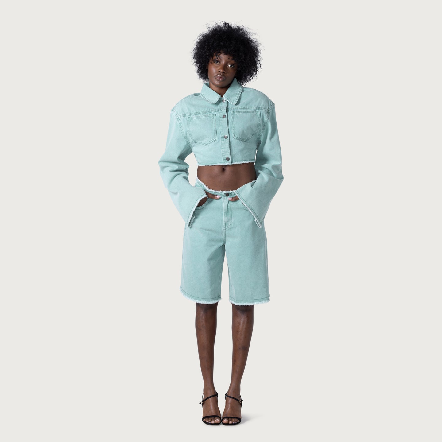Raw Edge Baggy Short - Green