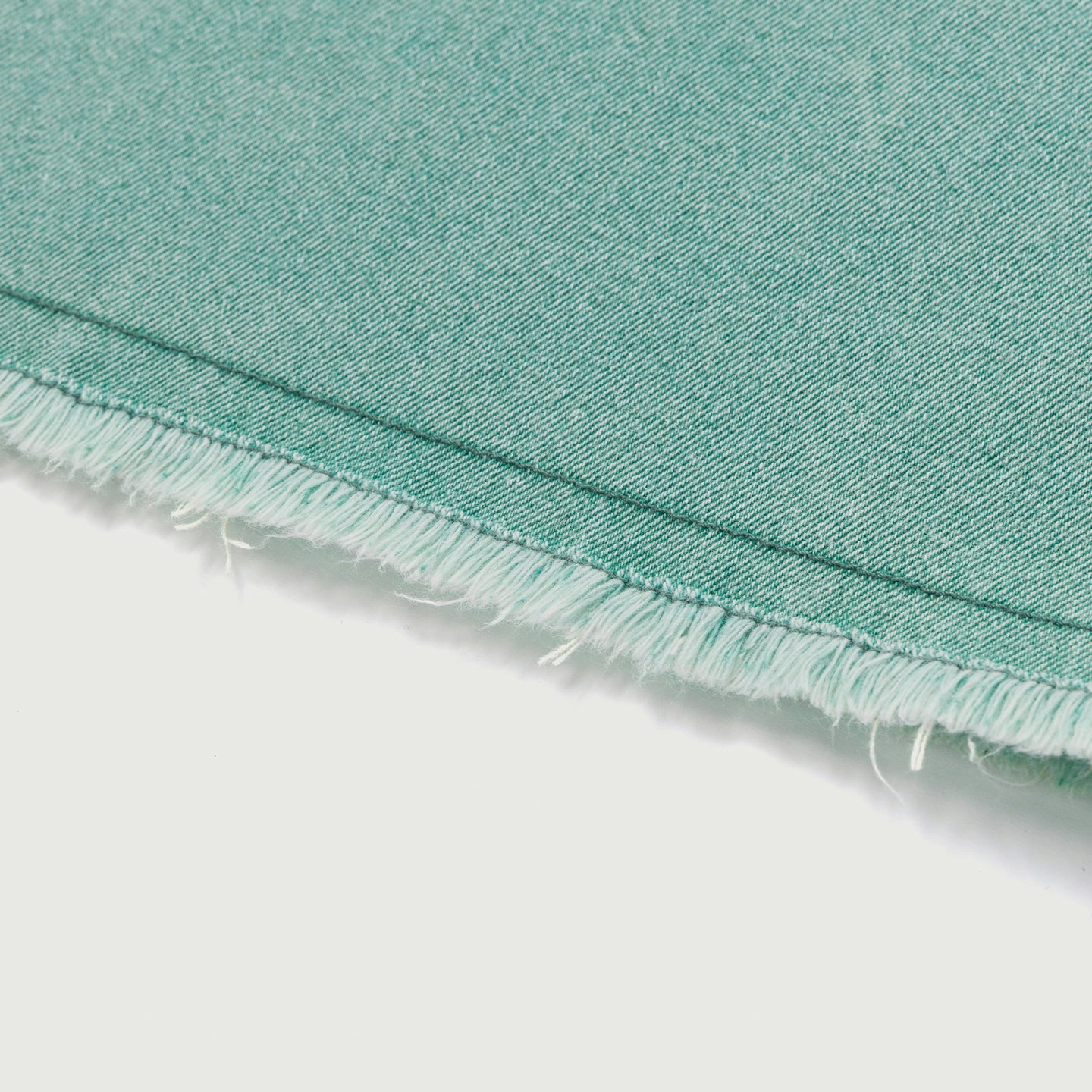 Raw Edge Baggy Short - Green