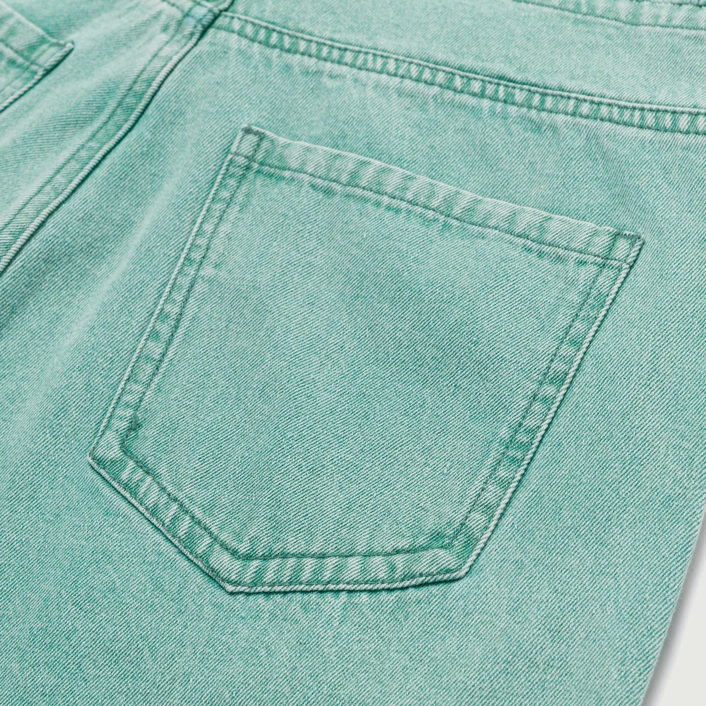 Raw Edge Baggy Short - Green