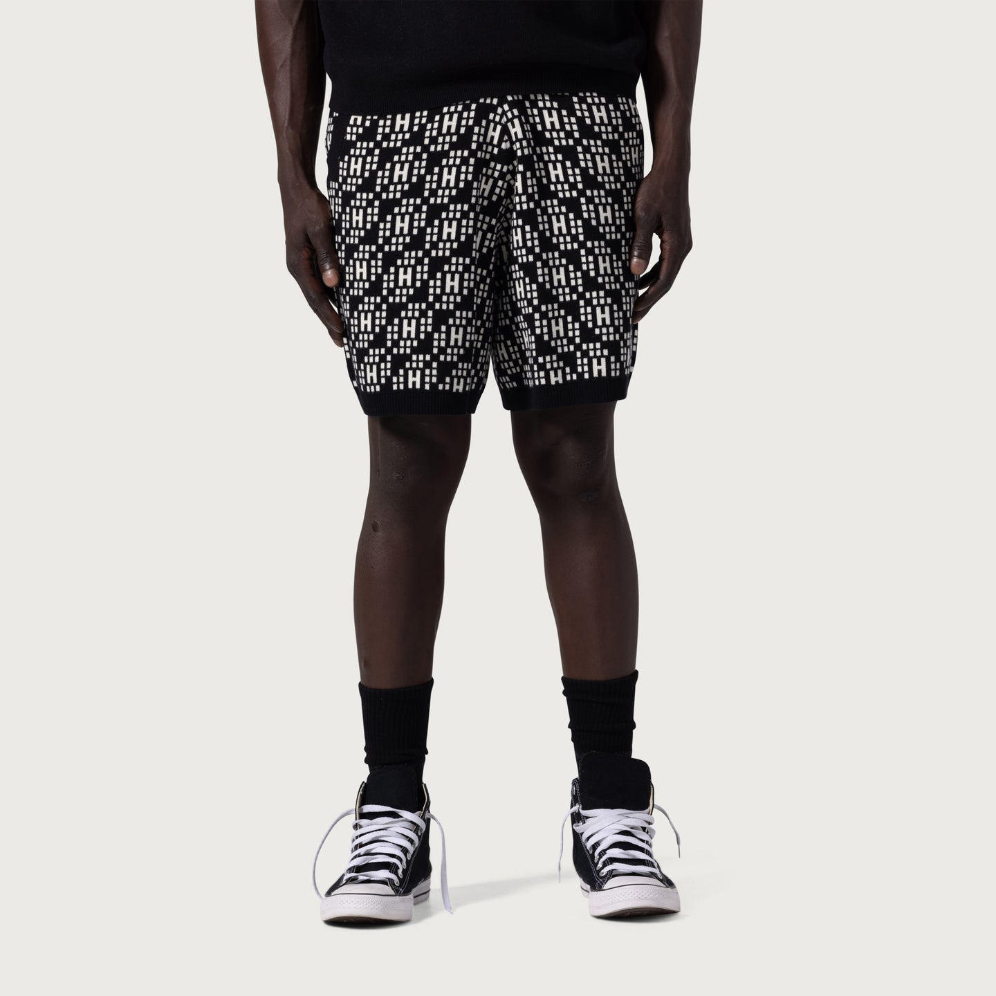 H Knit Short - Black