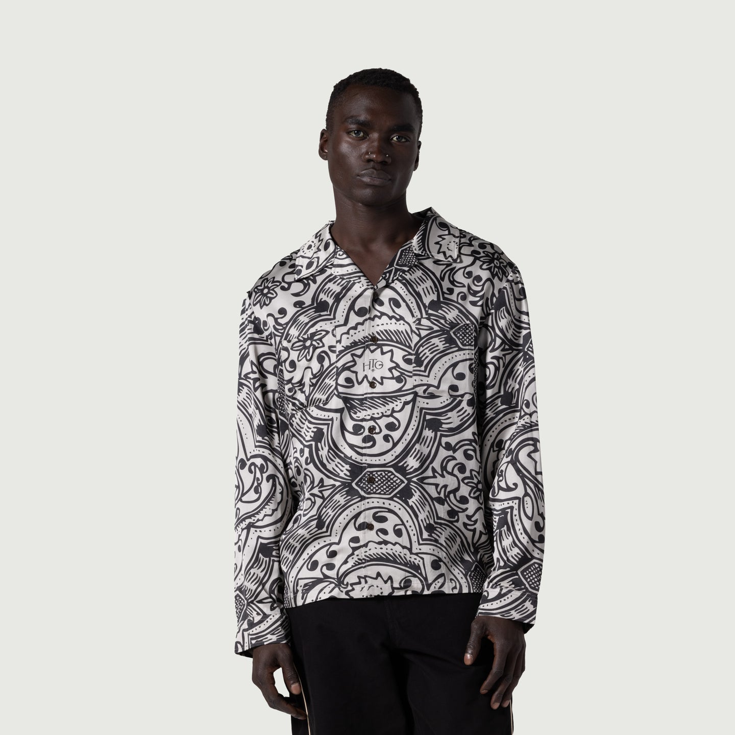 L/S Printed Woven Button Up - Black