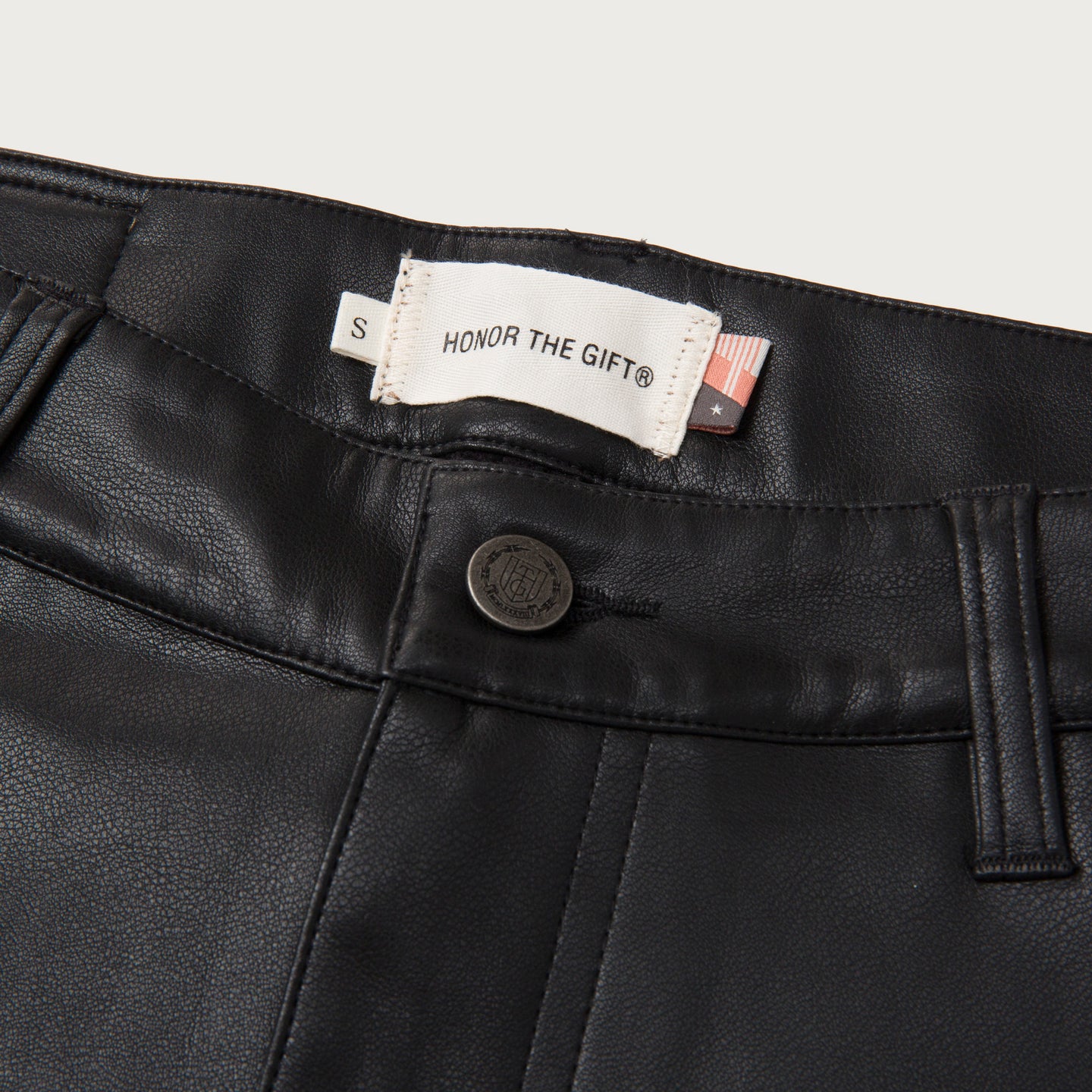 Womens Vegan Leather Short - Black