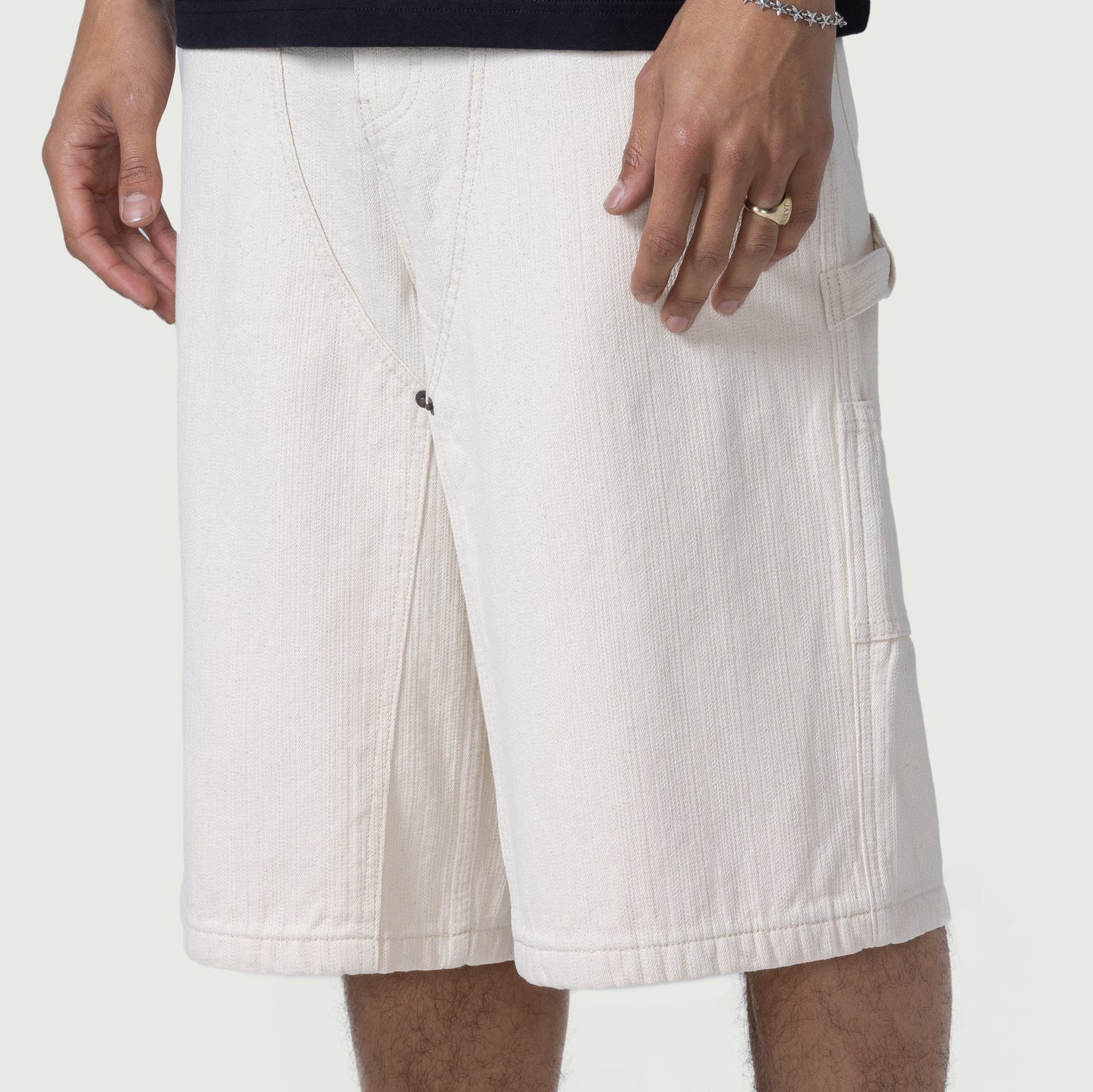 Gears Carpenter Short - Cream