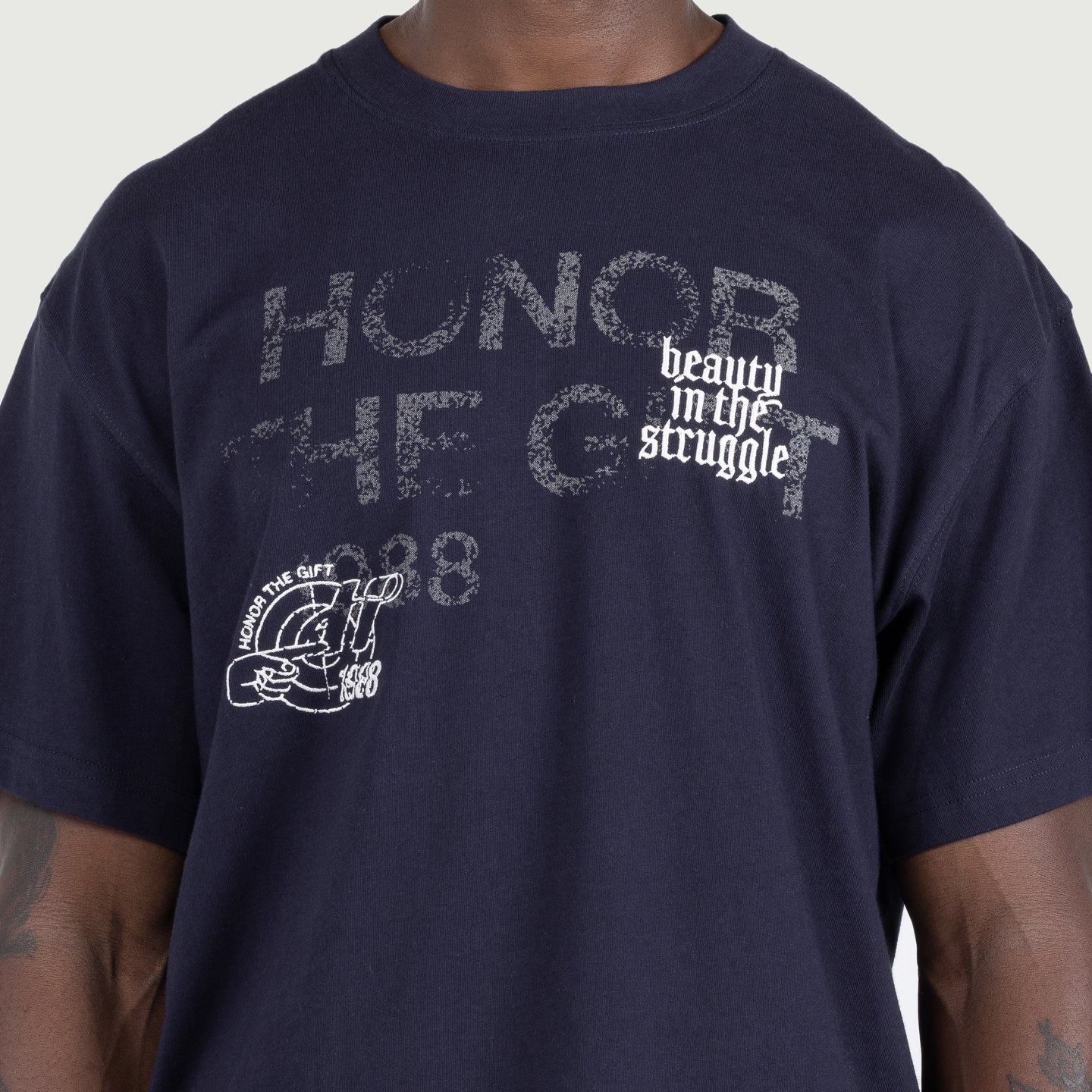 Beauty In The Struggle Tee - Black Navy