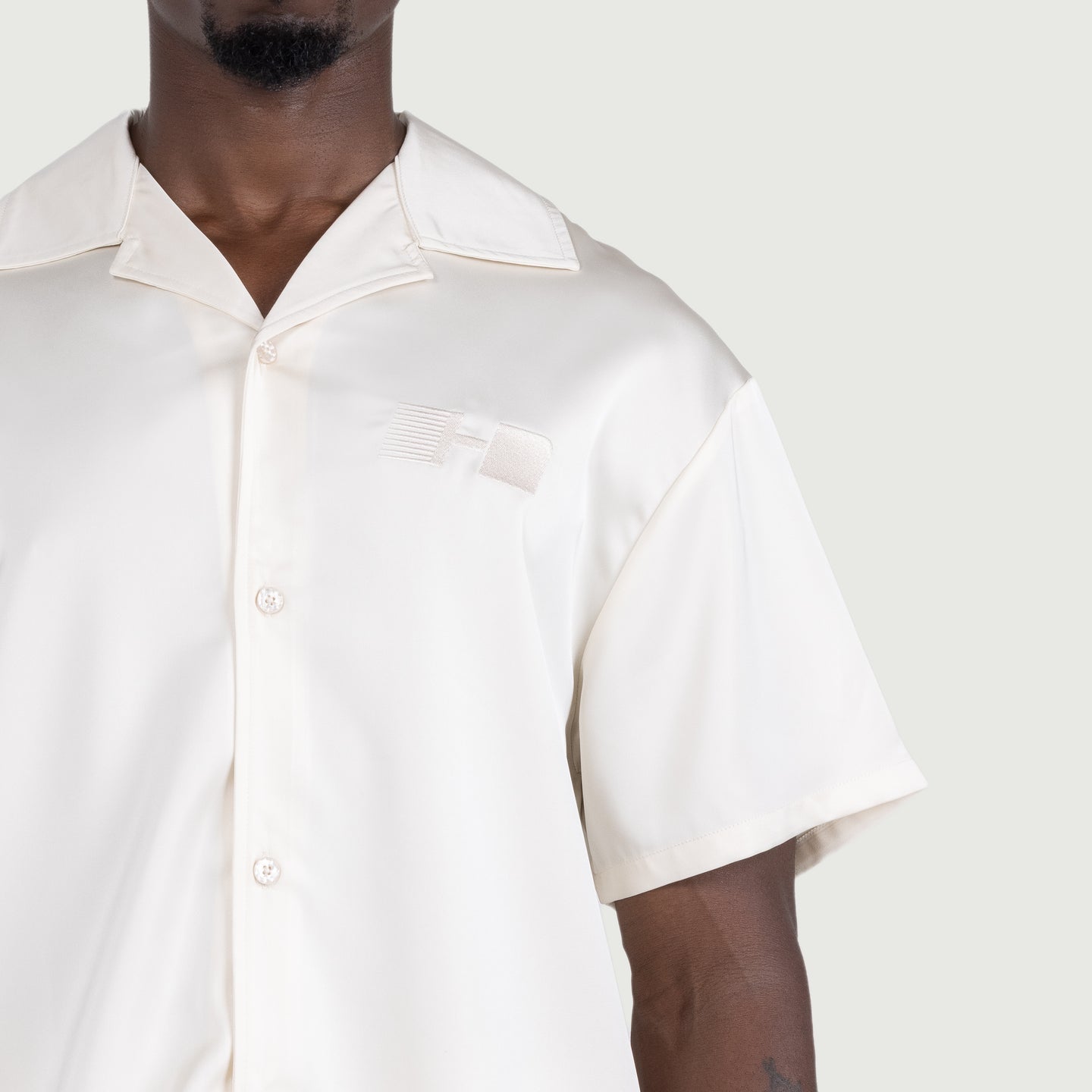 Satin Chest Logo Camp Collar - Sand