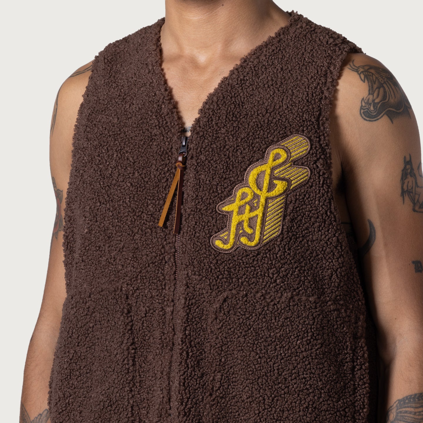 Teddy Notes Vest - Brown