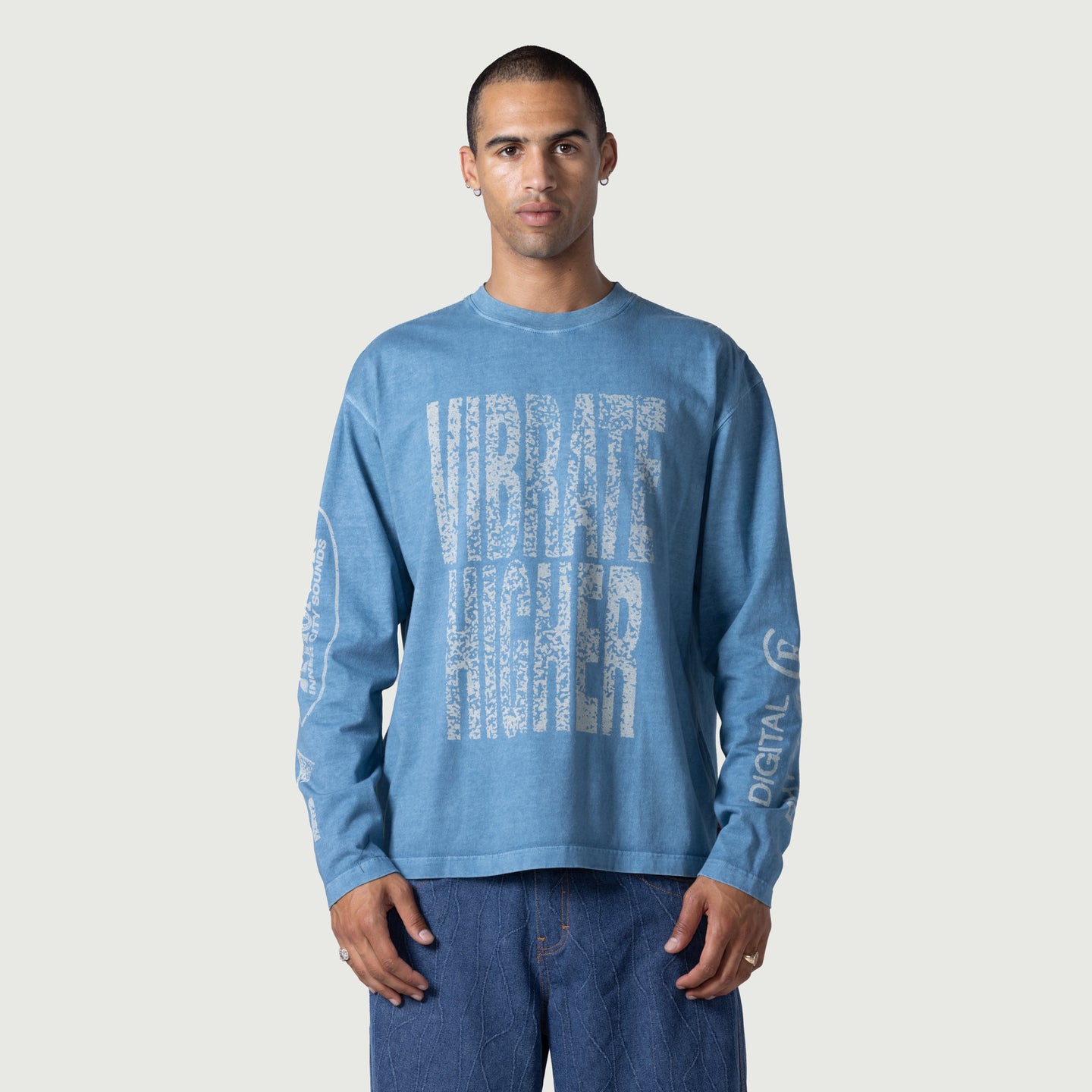 Vibrations LS Tee - Blue