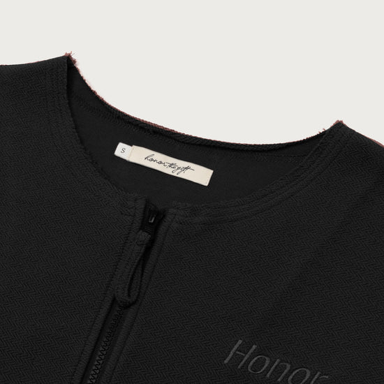 Honor Round Crop Zip Crew - Black